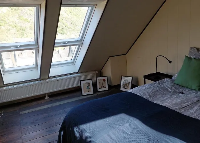 Schoene Wohnung Im Jugendstilhaus Im Weltkulturerbe